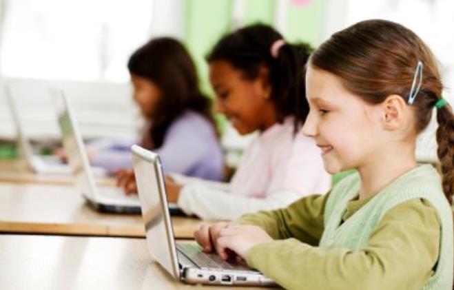 Benefits of Using Laptops in Academic Activities