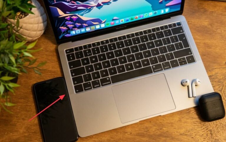 Where Is The Microphone On MacBook Air? Quick Answer